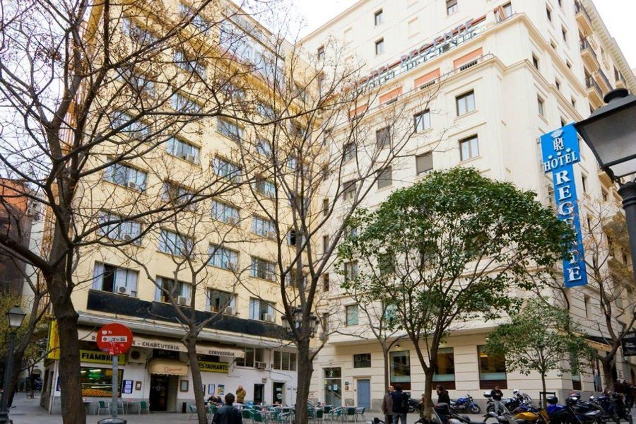 Euromadrid Hostel Екстериор снимка