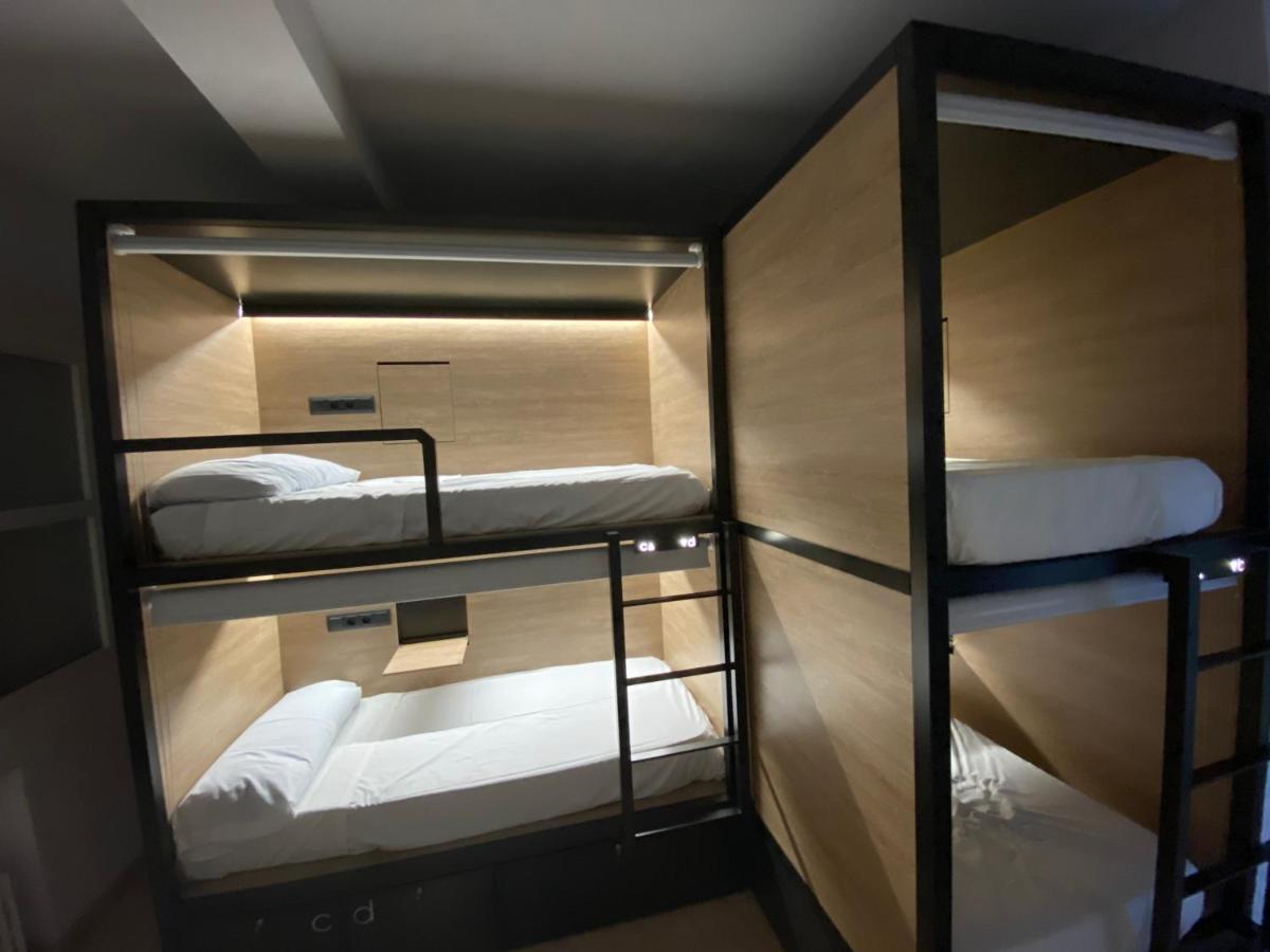 Euromadrid Hostel Екстериор снимка